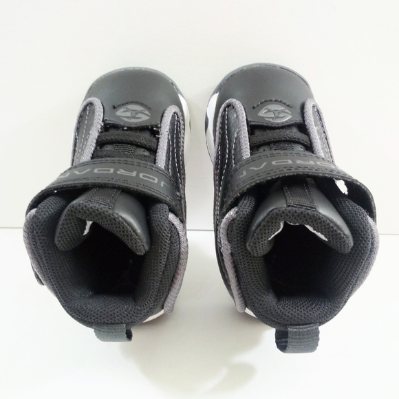 Jordan Pro Strong Baby & Toddler 4C Black White Basketball Shoes DC7910-002 - Picture 6 of 8